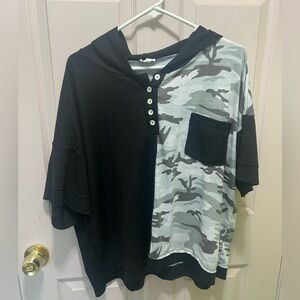 POL brand oversize knit shirt.